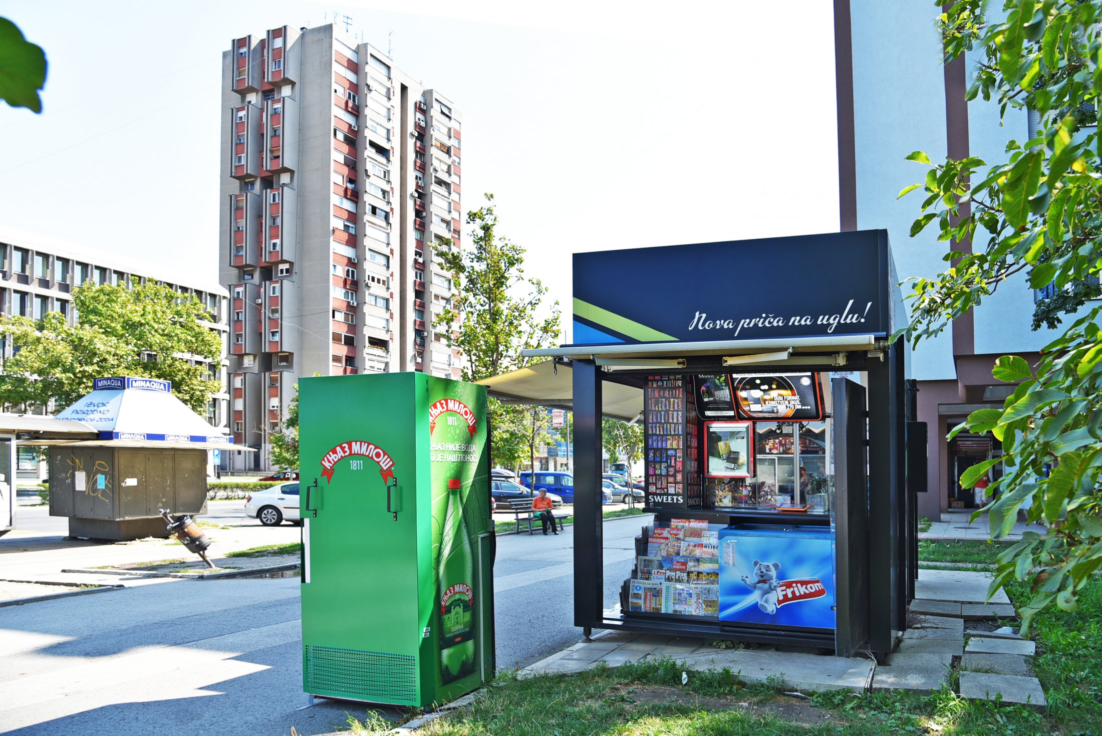 Corner Kiosk- Novi Sad 5 - DSC 3708